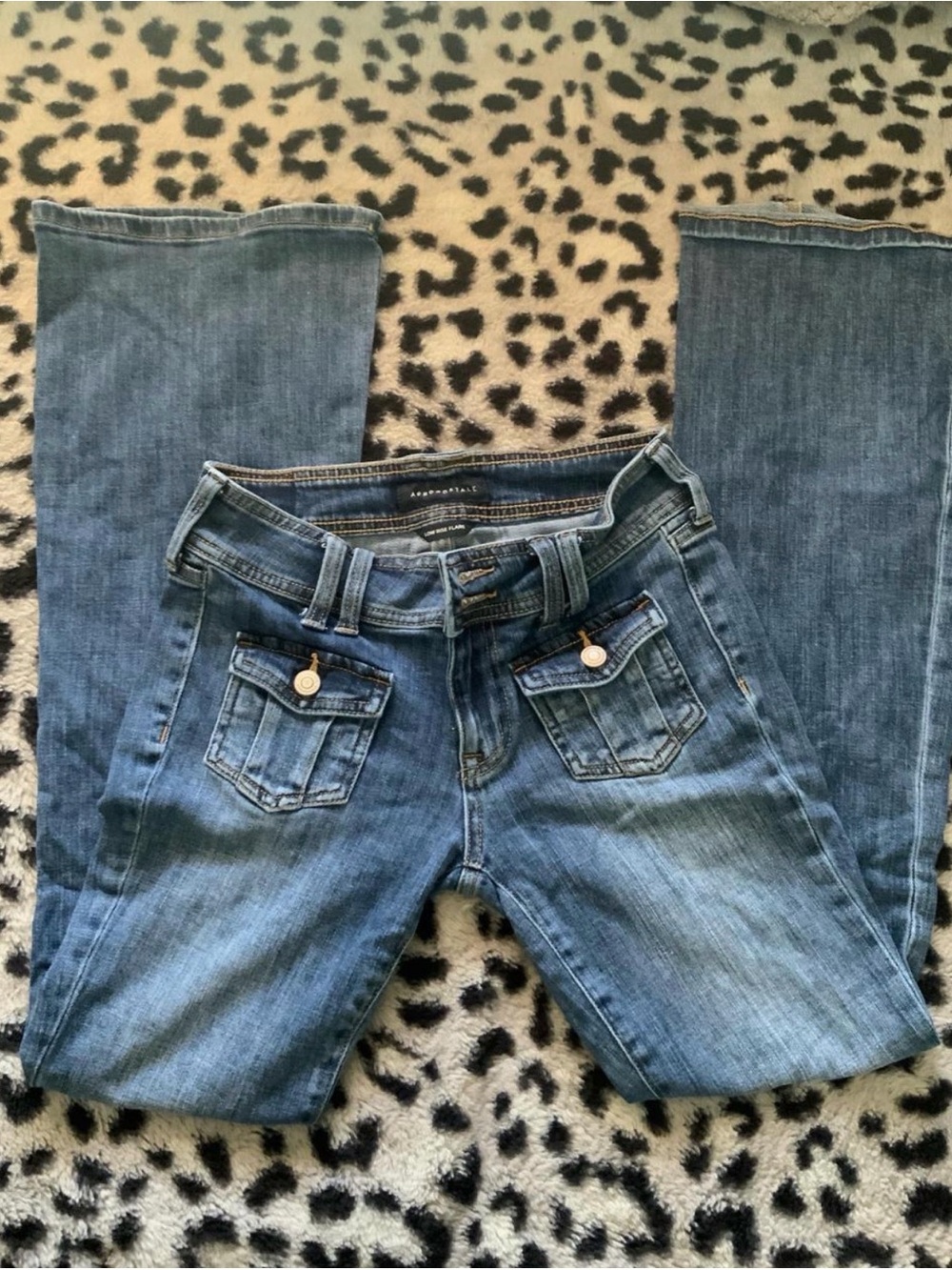 Abercrombie & Fitch Low Rise Flare Jeans with Front Flap Pockets